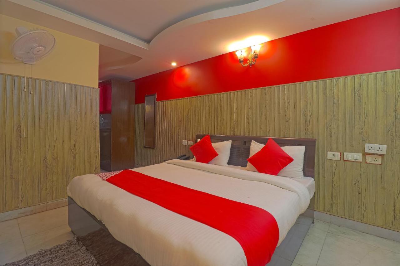 Oyo 834 Shree Balaji Hotel Faridábád Kültér fotó