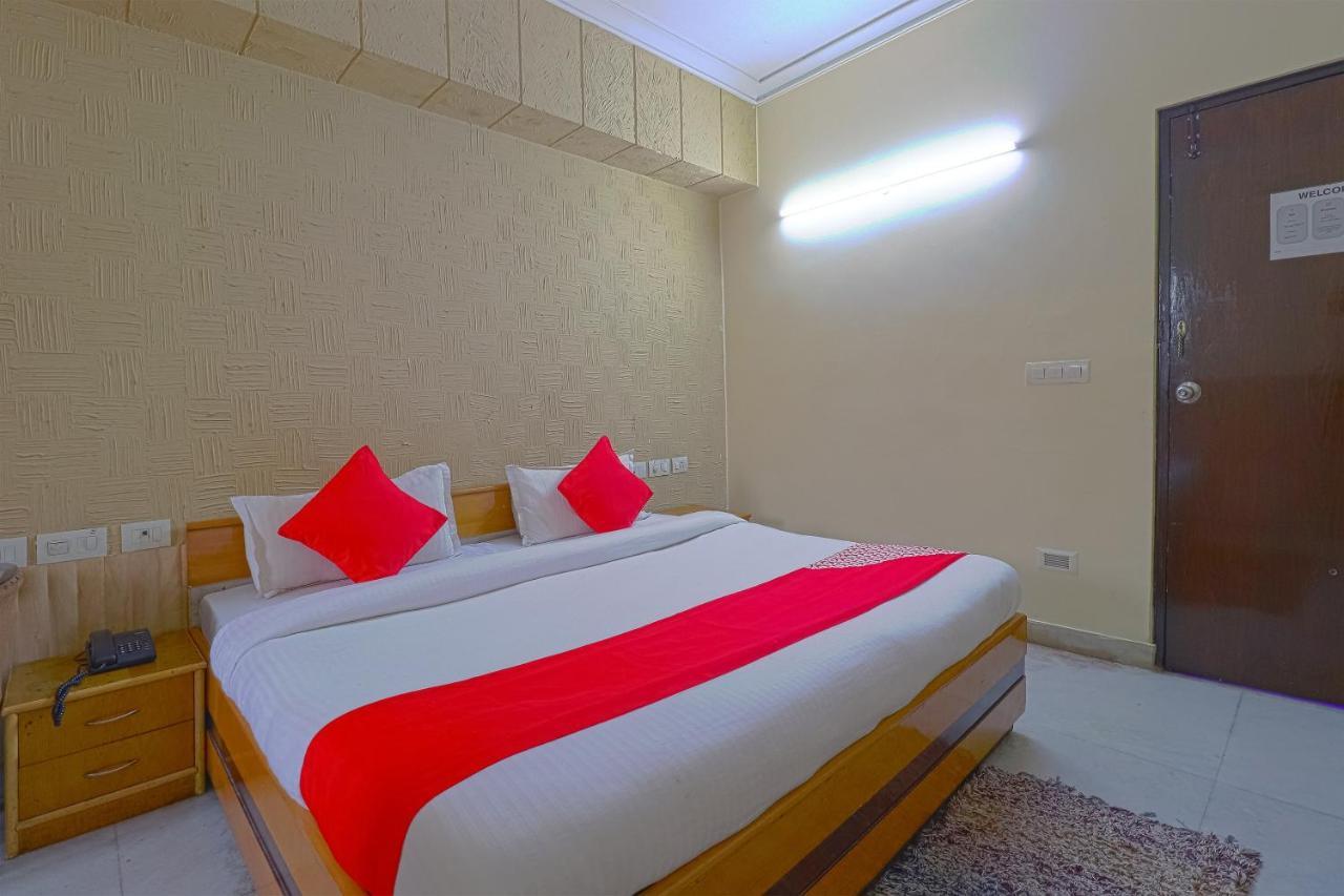 Oyo 834 Shree Balaji Hotel Faridábád Kültér fotó