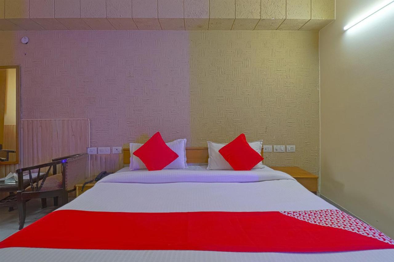 Oyo 834 Shree Balaji Hotel Faridábád Kültér fotó